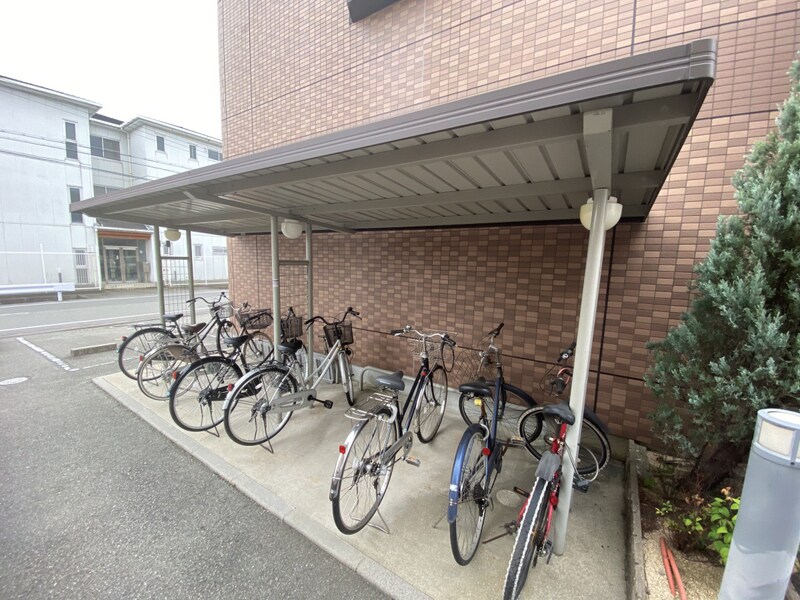 亀山駅 徒歩11分 1階の物件内観写真