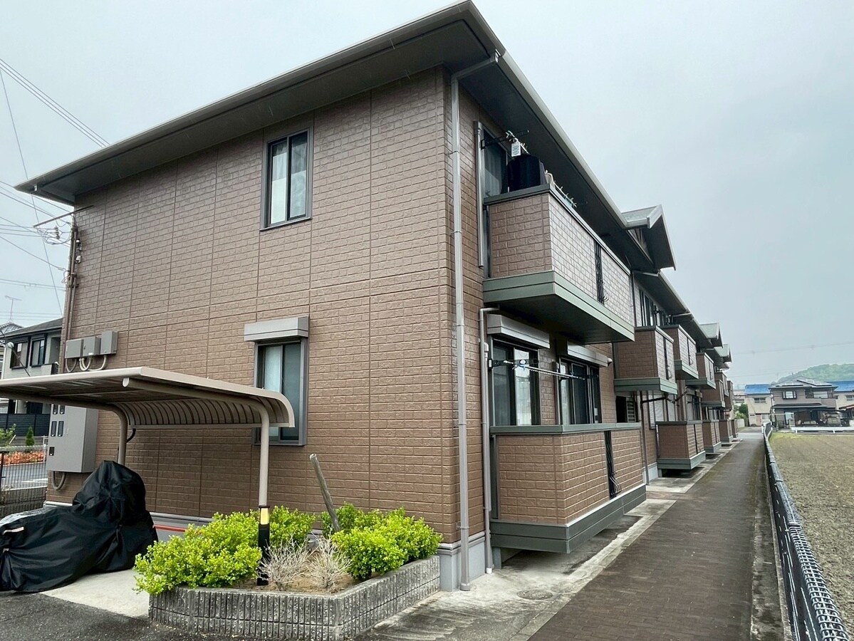 グリーンコート　A棟の物件外観写真