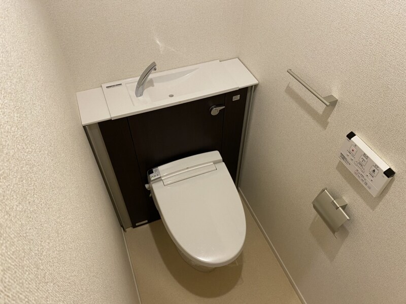 フィールド　ミドル・ライペンⅡの物件内観写真