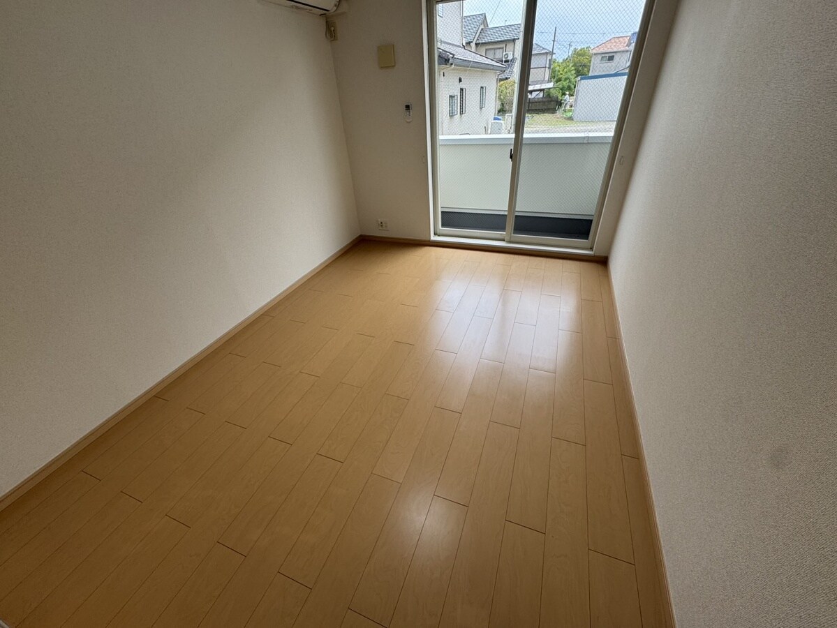 スクエア・センチュリーの物件内観写真