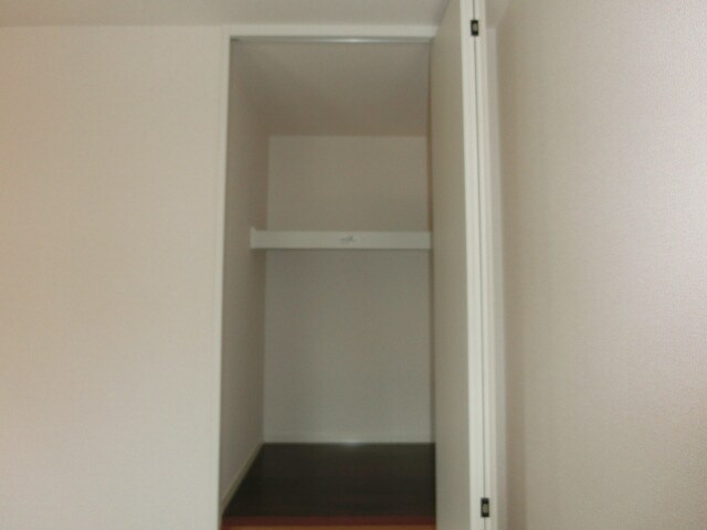 ヴィラ・フォレスティアの物件内観写真