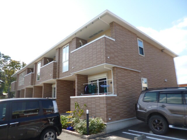 ネオロイヤルＢの物件外観写真