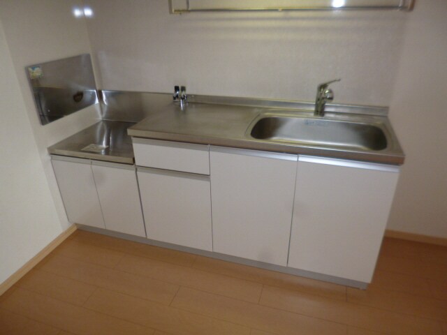 ネオロイヤルＢの物件内観写真