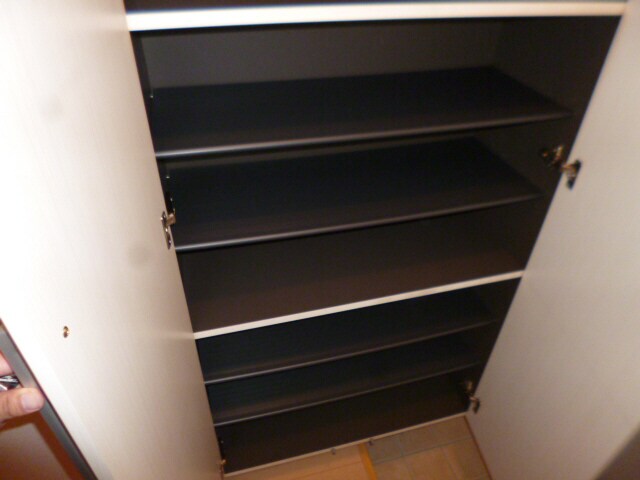 ネオロイヤルＢの物件内観写真