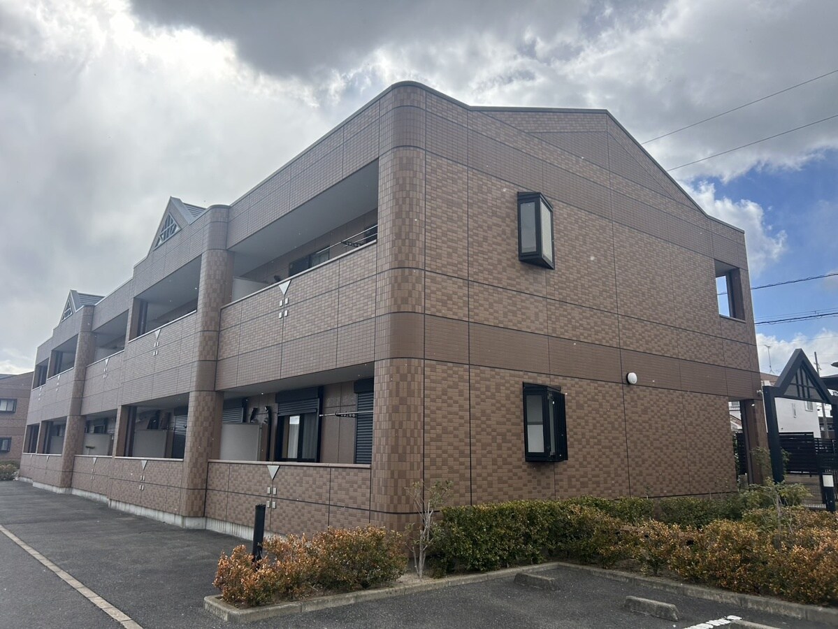 サンシャイン１号館の物件外観写真