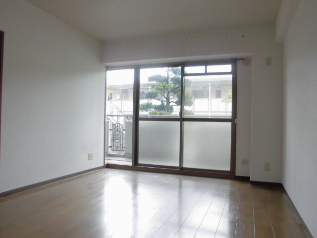 グラースガーデン今宿の物件内観写真