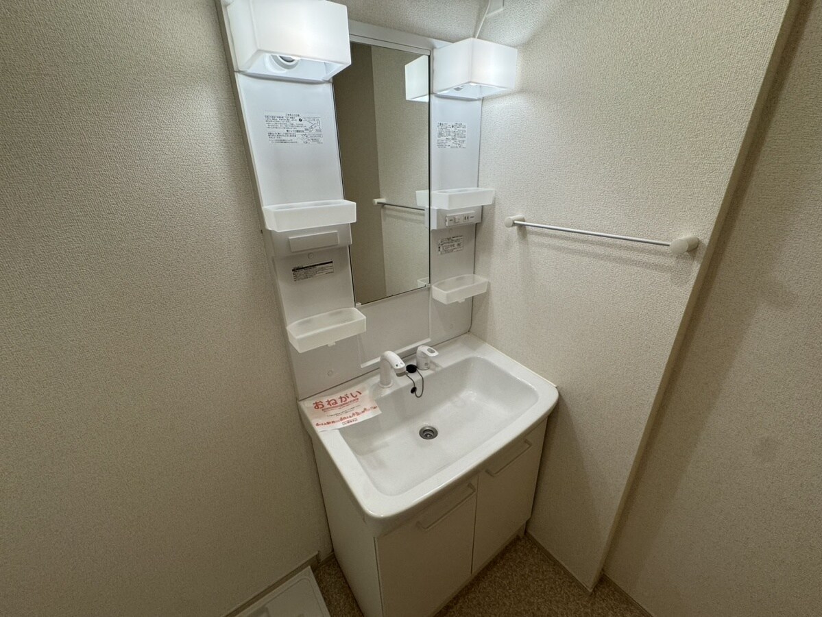 カレントコートⅠの物件内観写真