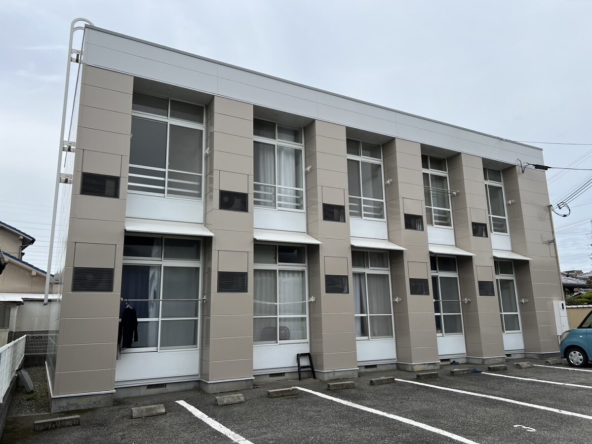 サニーフラット辻井の物件外観写真