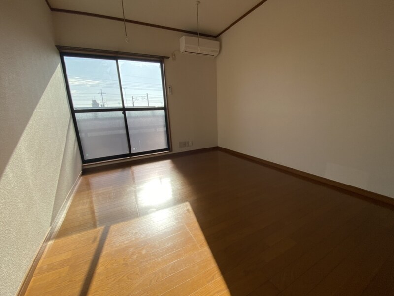 エトランス西庄の物件内観写真