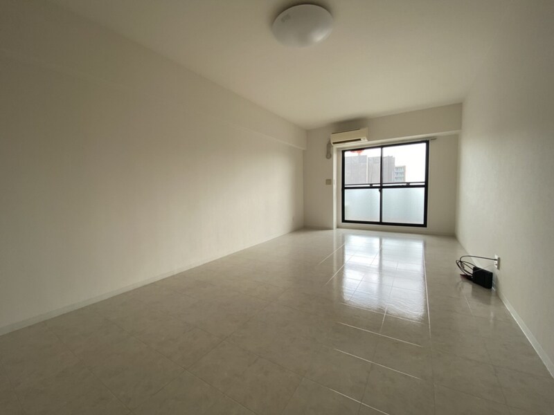 キャッスルコート西新町の物件内観写真