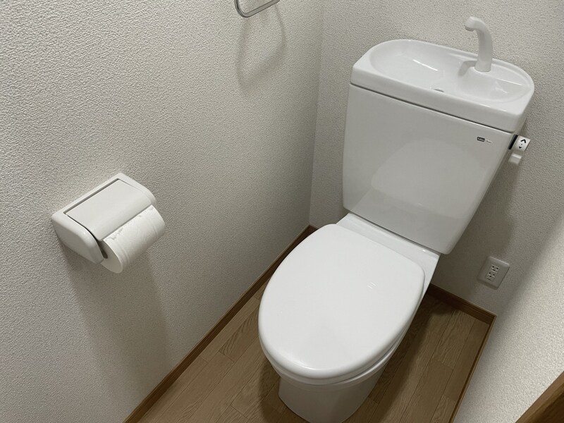 エトランス小松町Bの物件内観写真