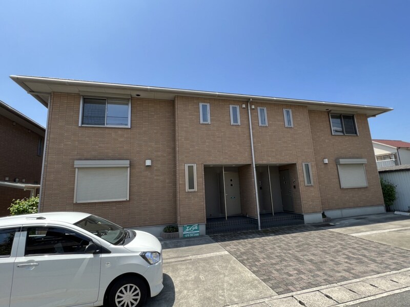 インパルスの物件外観写真