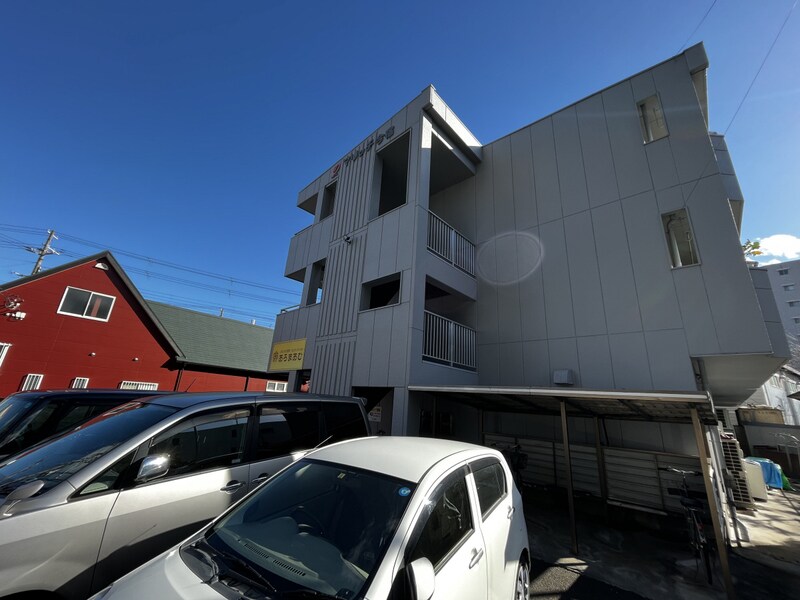 マリッチ今宿の物件外観写真