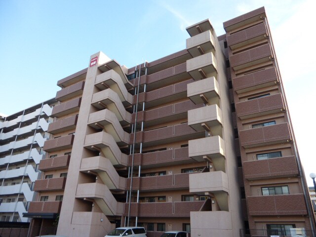 キャッスルコート飾磨の物件外観写真