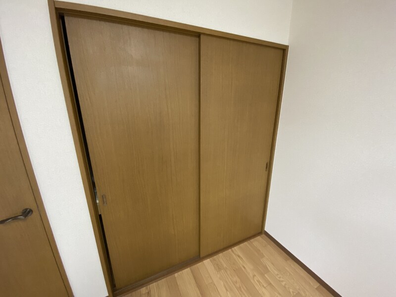 メゾン・ドールやかたB棟の物件内観写真