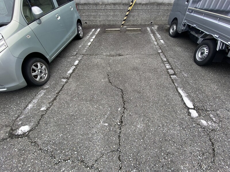 メゾン・ドールやかたB棟の物件外観写真