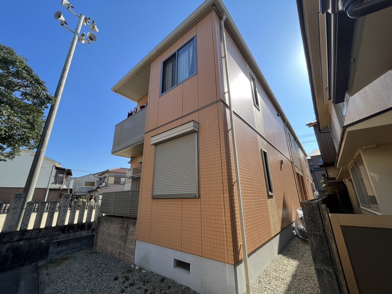 ファミール伊伝居の物件外観写真