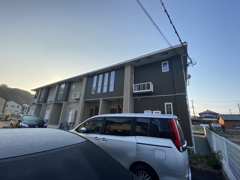 ヴィラ・カルティベートの物件外観写真