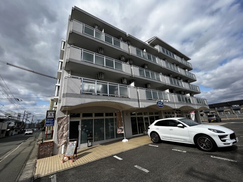 ラ・バレーヌ辻井の物件外観写真