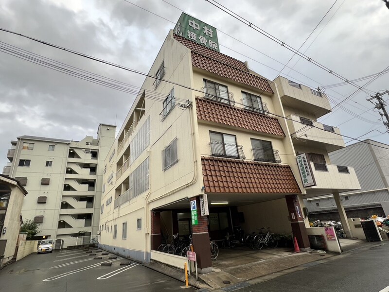 中村マンションの物件外観写真