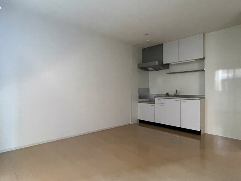 リバーハイツ東堀の物件内観写真