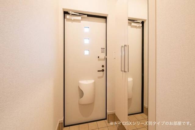 メゾン・カルムBの物件内観写真