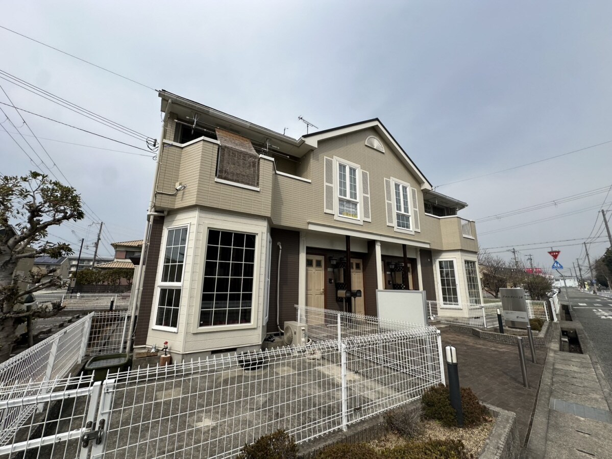 アメニティ１０の物件外観写真