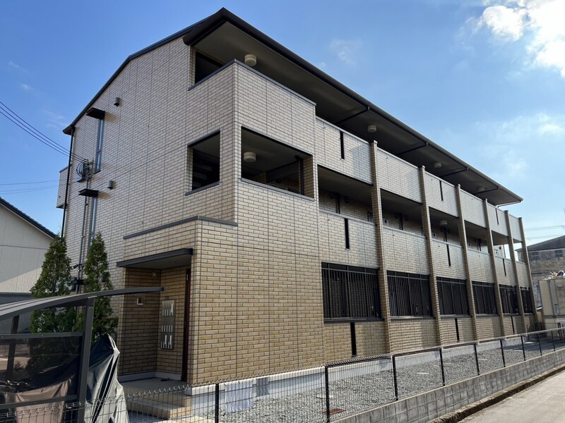 アーク土山の物件外観写真