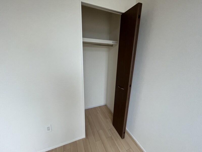 コントレイル糸引の物件内観写真