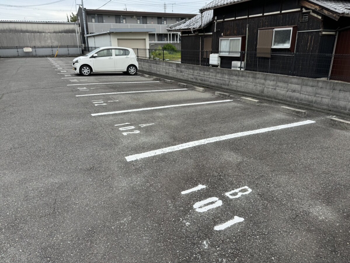 エスポワールＡ棟の物件外観写真