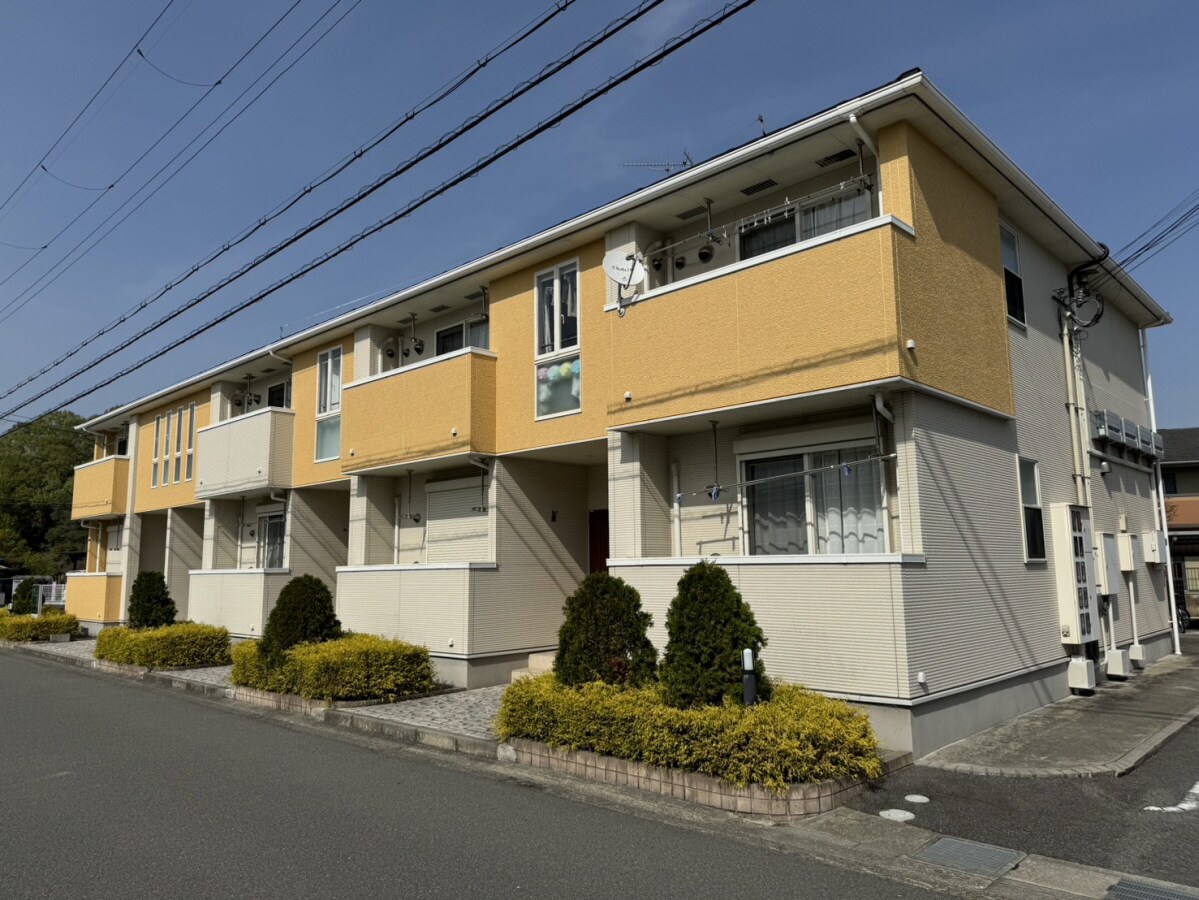 カトレーヴⅥの物件外観写真