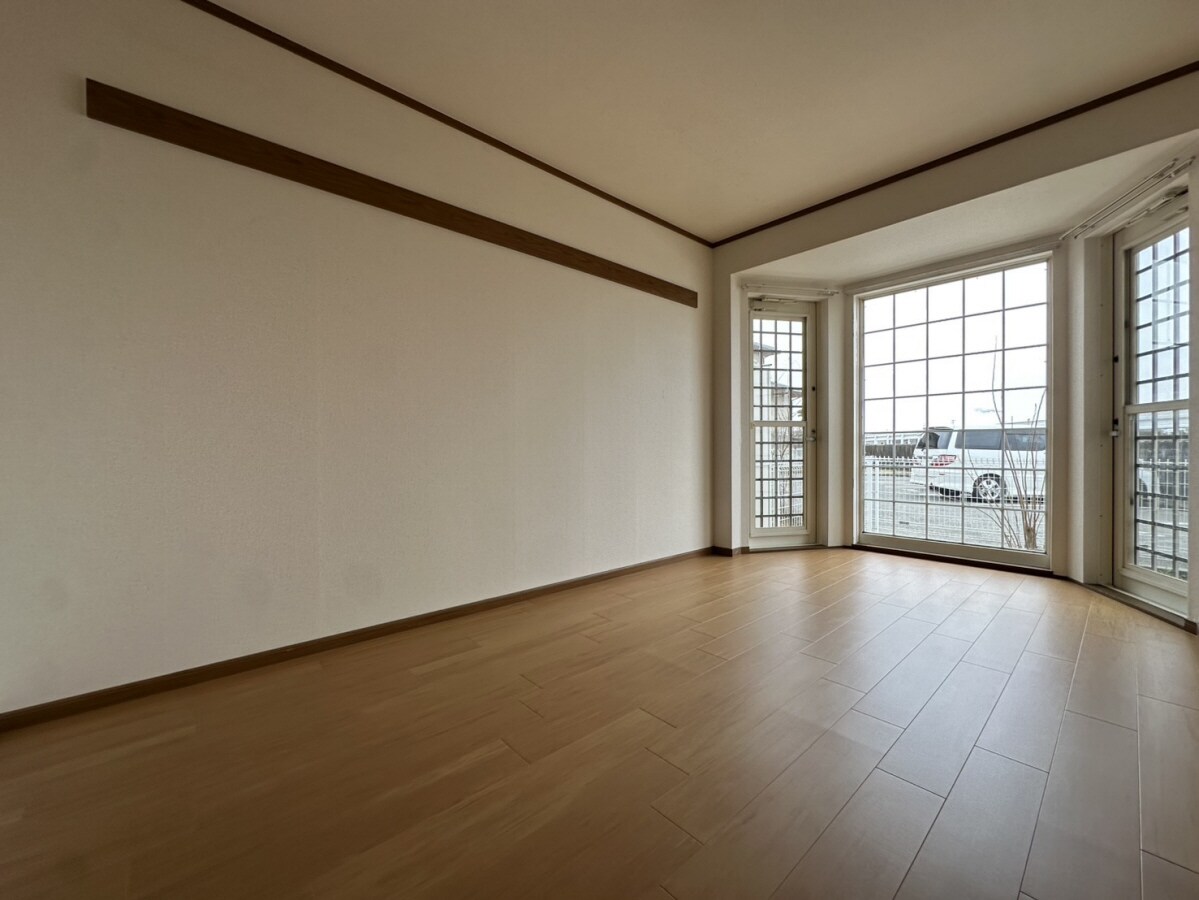 クレストヨコセキの物件内観写真