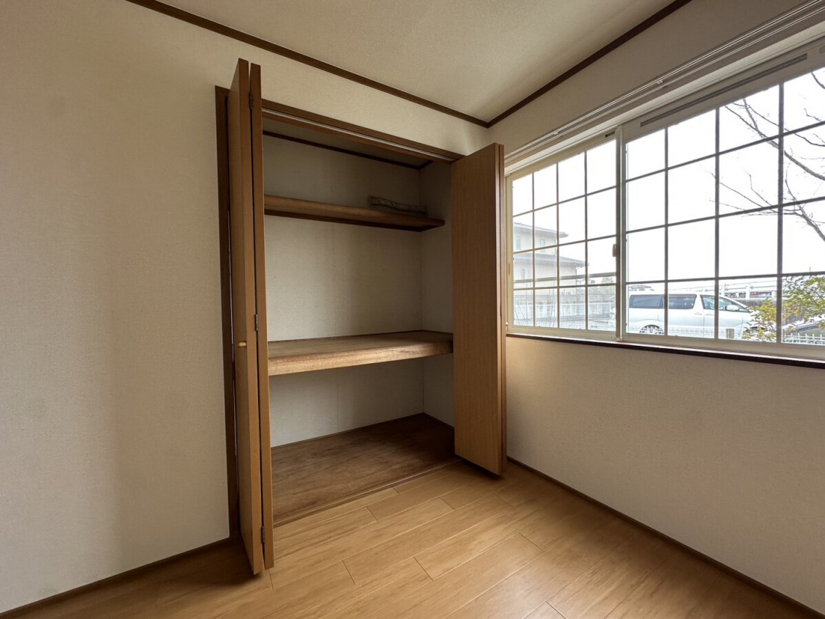 クレストヨコセキの物件内観写真