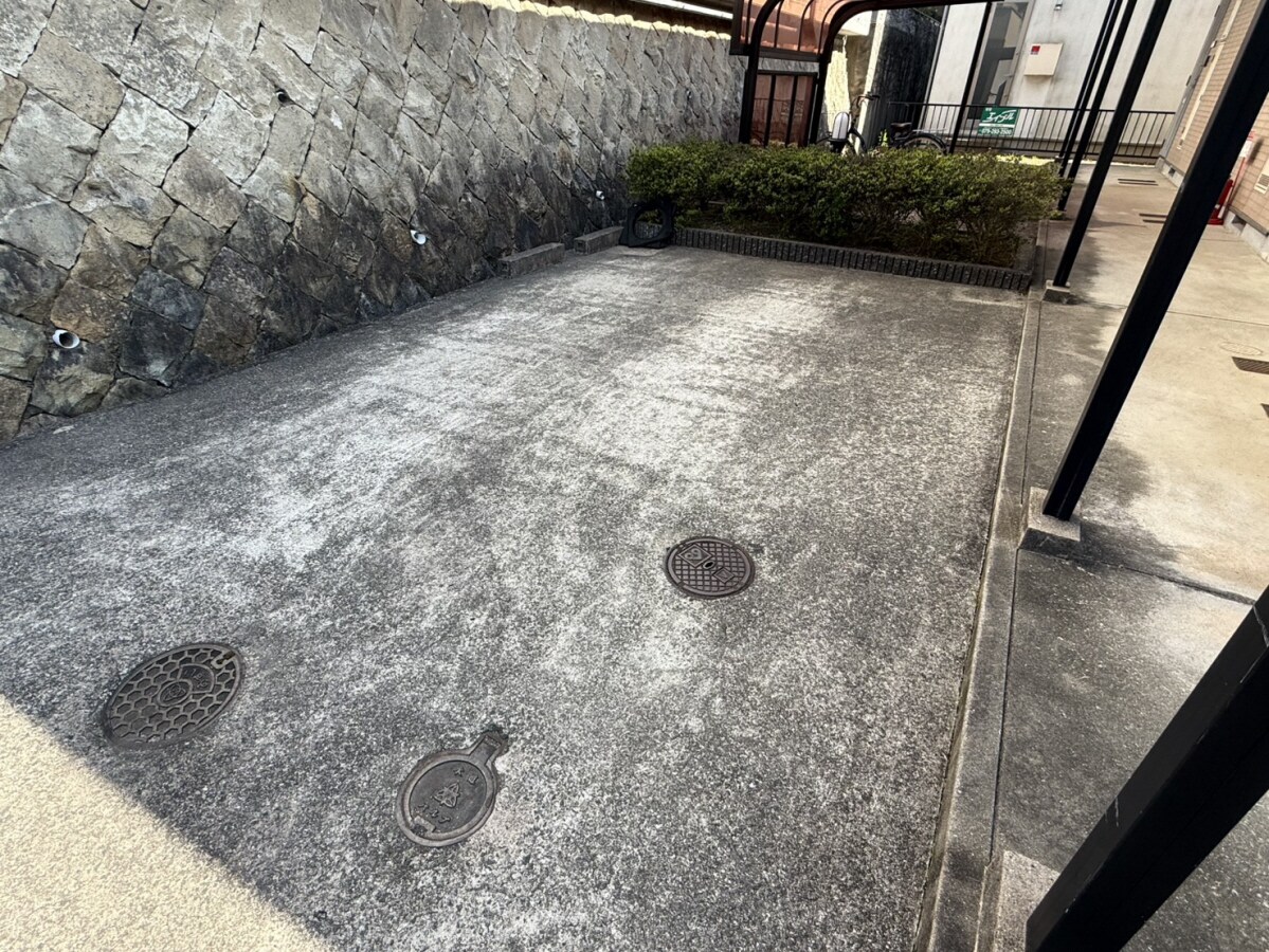 ウエストヴィラの物件外観写真