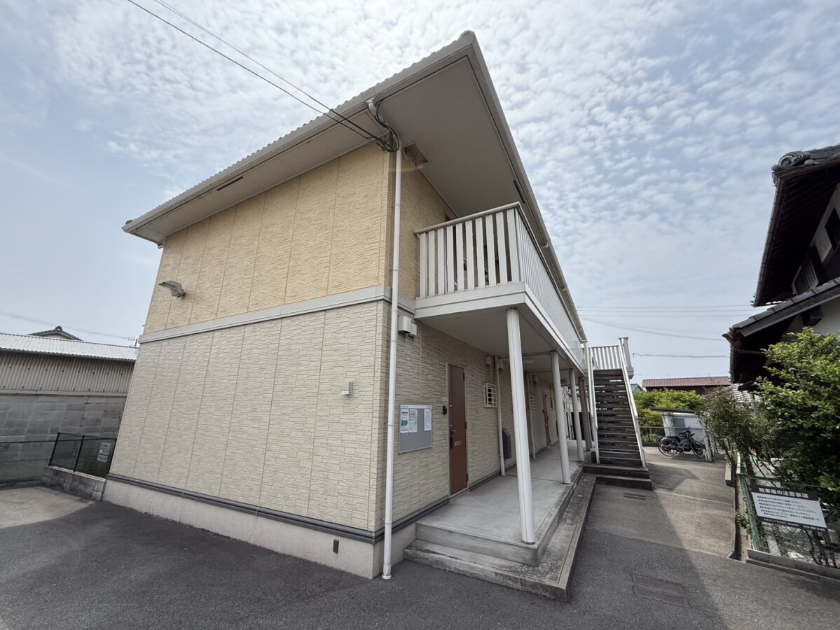 ジュネス清水の物件外観写真