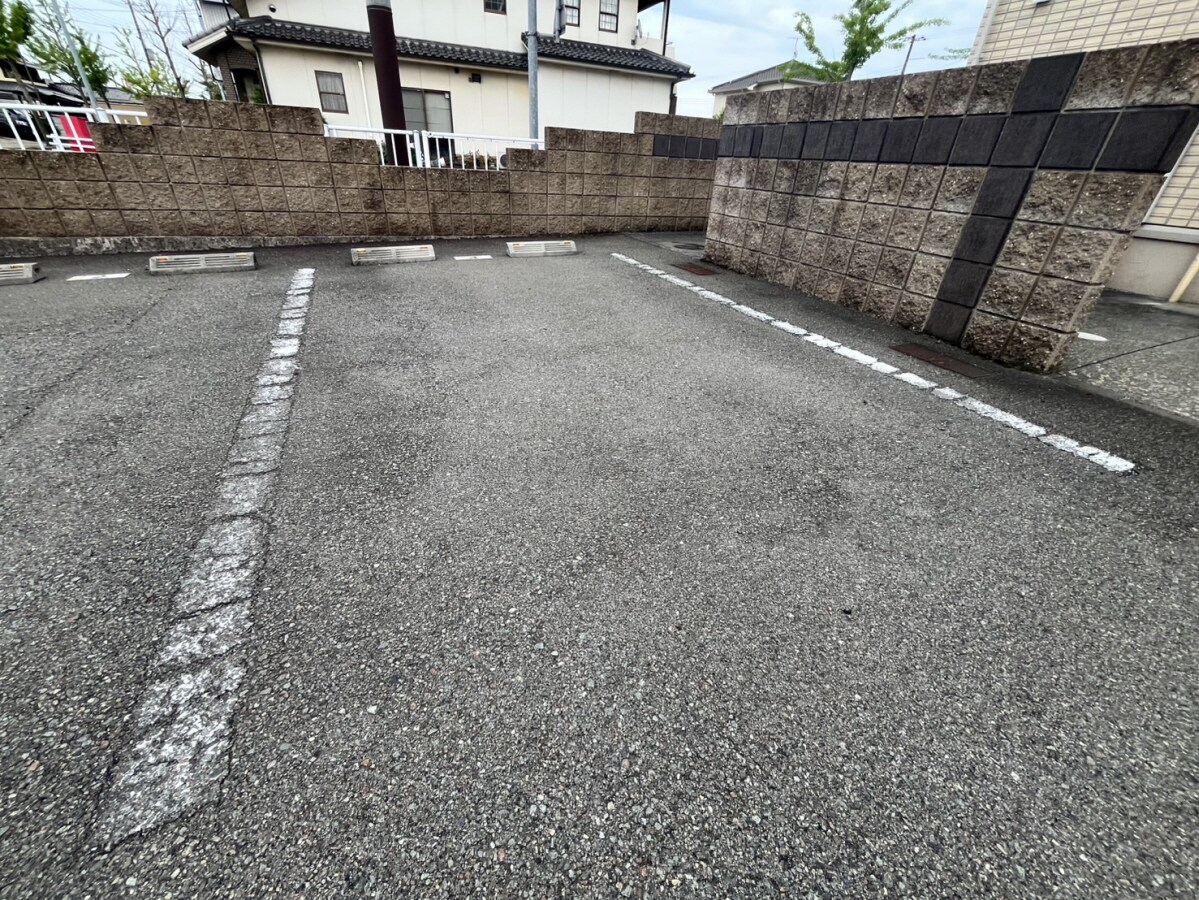 グレイスアイの物件外観写真