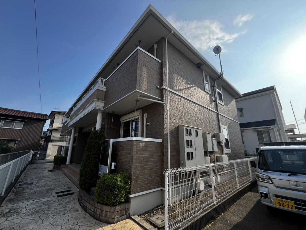 メゾンセレーノの物件外観写真