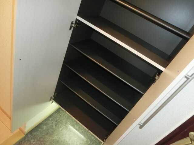 ポーシェガーデン５の物件内観写真