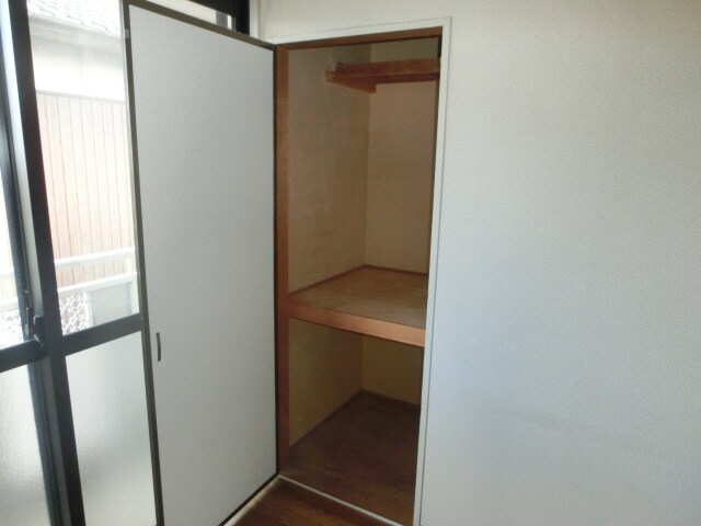 エクセレントパレスA棟の物件内観写真