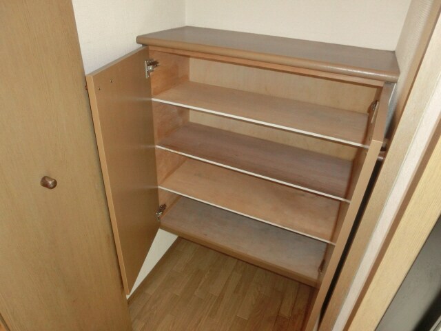 ウィンディーヒルズＢ棟の物件内観写真