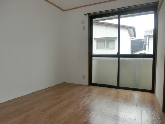 ウィンディーヒルズＢ棟の物件内観写真