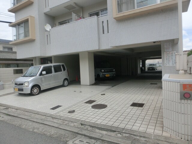 リッチウォーク城の東の物件外観写真