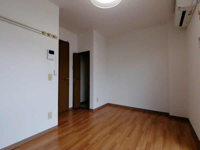 ハーブ辻井の物件内観写真