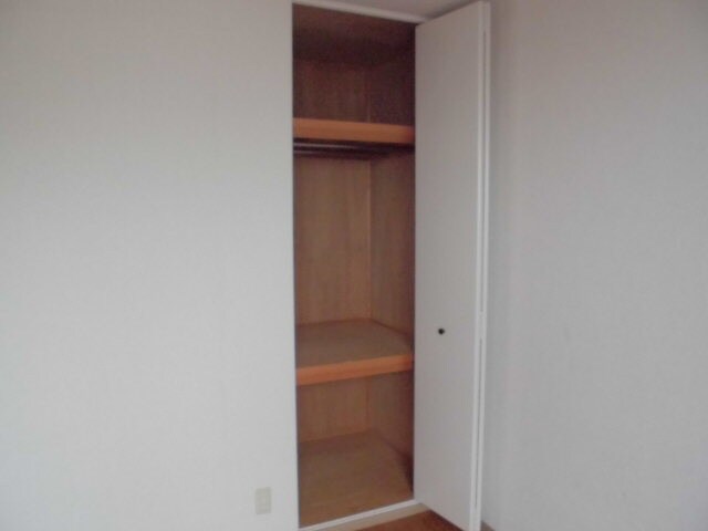 アーバンライフ吉田A棟の物件内観写真