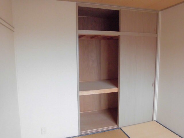 アーバンライフ吉田A棟の物件内観写真