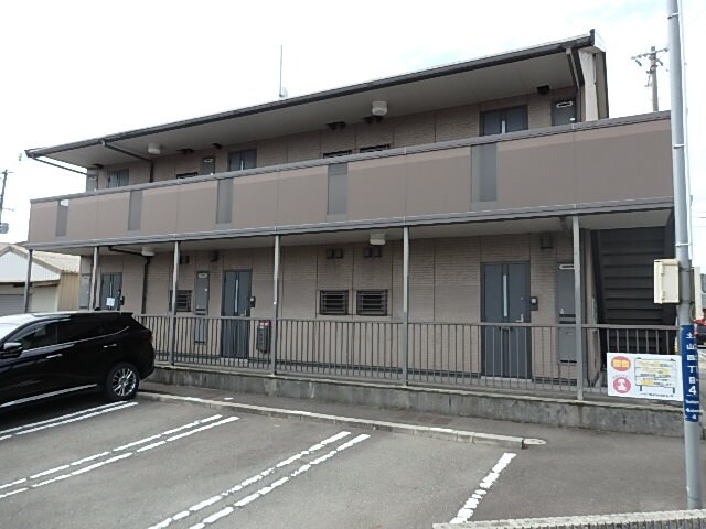 ベルメゾン土山の物件外観写真