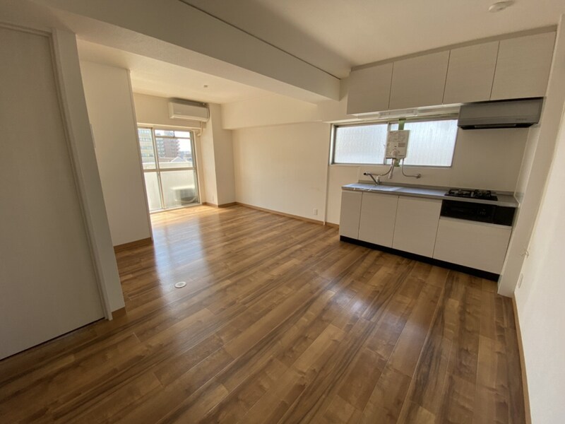 ハッピーコート駅南大路の物件内観写真