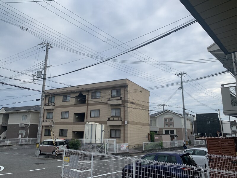 ハイカムールエレガンスの物件内観写真