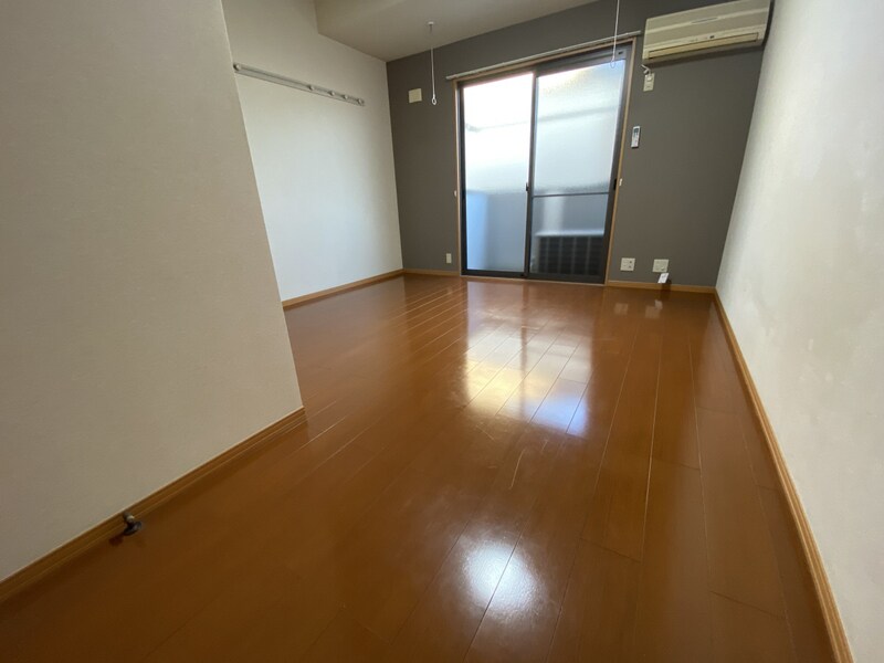 クレセントコートの物件内観写真