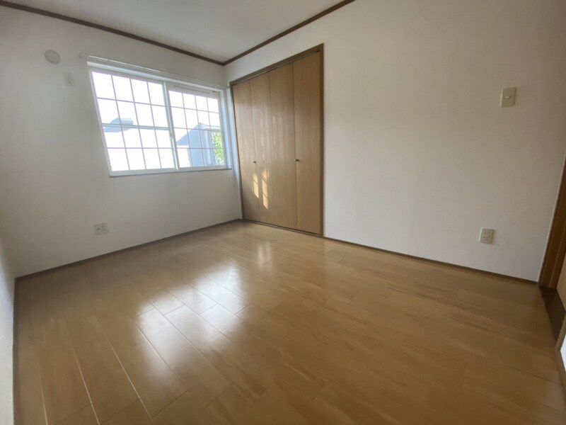 東フラワーの物件内観写真